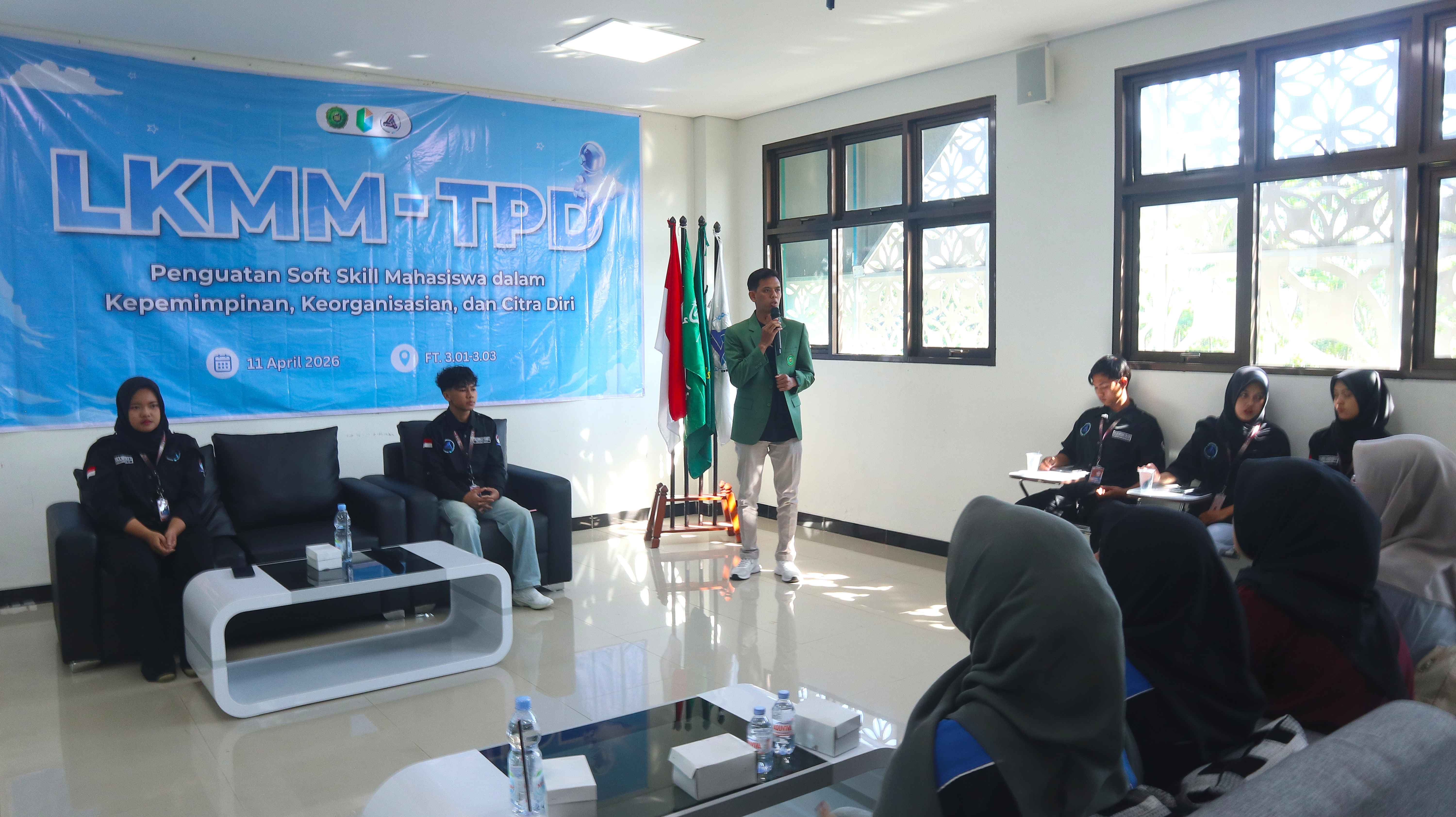 Sambutan Pak Fandy Indra Pratama Kepada Pemateri dan Peserta